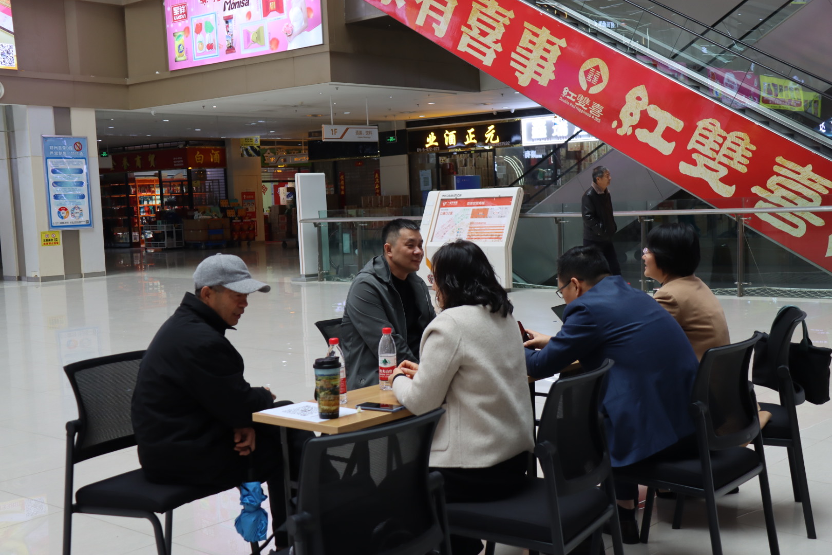 党支部|法本律师事务所党支部为百荣商贸市场商户提供免费法律咨询服务活动